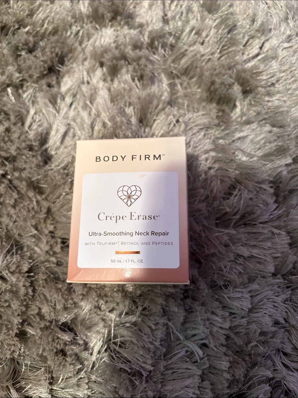 Crêpe Erase Body Firm Ultra-Smoothing Neck Repair - Pink